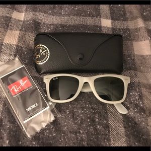 Ray Ban Wayfarer Sunglasses